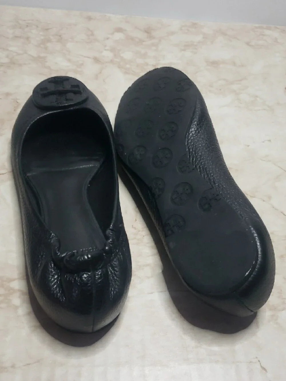 Tory Burch Black Leather Ballet Flats with Logo Medallion 8